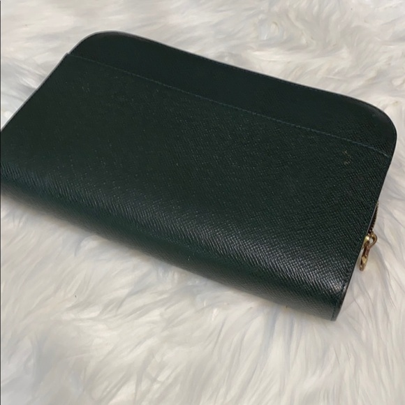 Authentic Louis Vuitton orsay wristlet - Picture 3 of 13